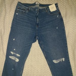 Abercrombie High Rise Mom Jeans